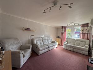 Lounge- click for photo gallery